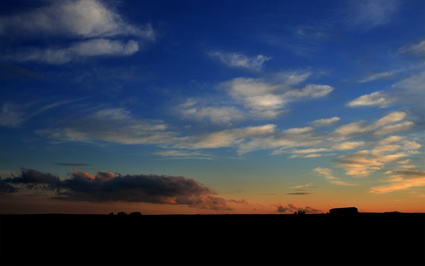 英超拼搏到底：逆境反击，毫不退缩，英超prizm choice